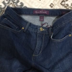 Gloria Vanderbilt jeans